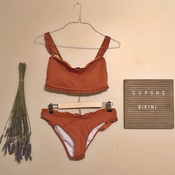 Cupshe Other - ☀️CUPSHE Ruffle Bikini